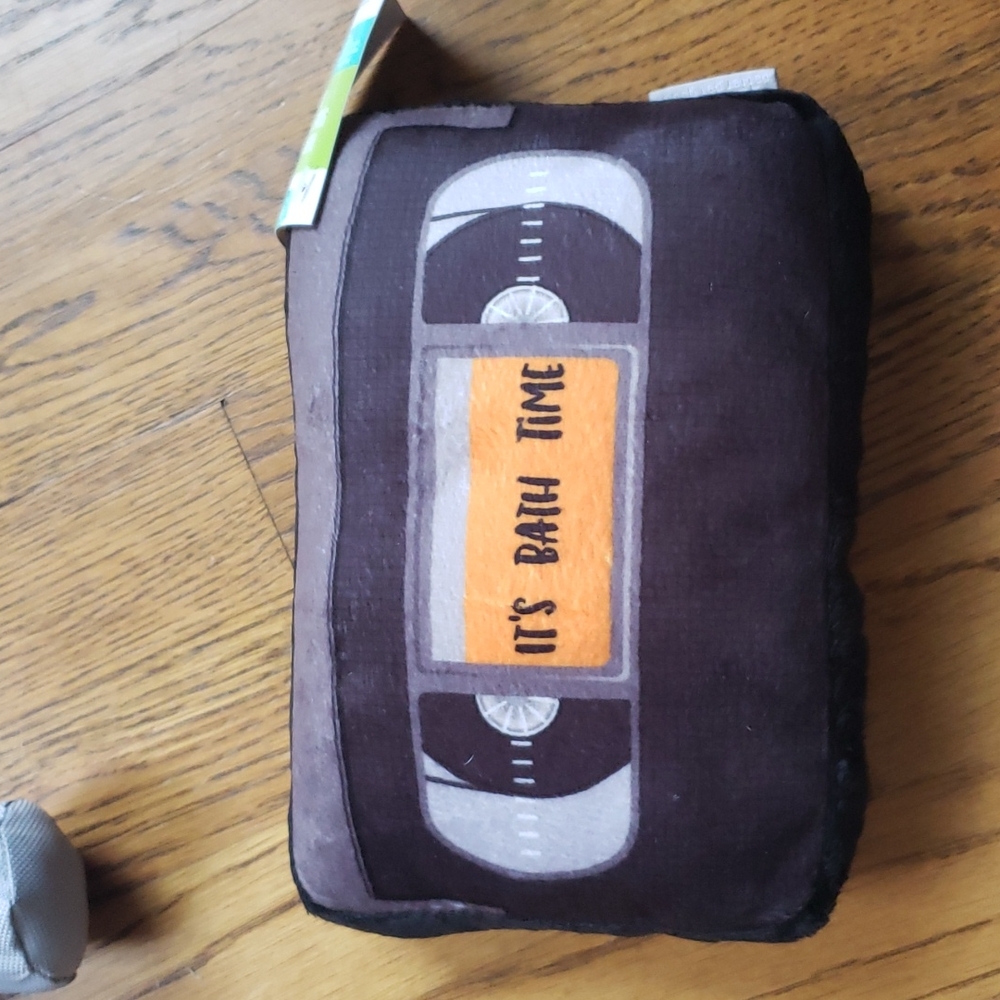 NWT Set Of 6 Ultimate Retro Theme Dog Toy Mix - Picture 4 of 13